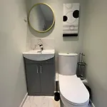 Appartamento Stunning + Free Parking Manchester