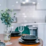 Heart Of Didsbury Luxury 2 Bed By Hass Haus Lejlighed Manchester