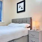 Hébergement de vacances Full In Heywood Street Near Cheetham Hill Manchester