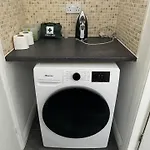 Sleeps5-netflix-parkg-near Center Etihad Casa vacanze *
