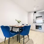 Appartamento Stylish & Spacious Salford Quays One Bedroom High Floor With Balcony