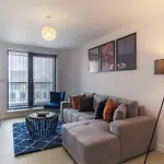 Appartamento Stylish & Spacious Salford Quays One Bedroom High Floor With Balcony