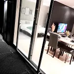 Luxury 2 Bed With Balcony * Manchester