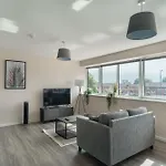 Daire Amazing 1 Bed In - Sleeps 2 Manchester