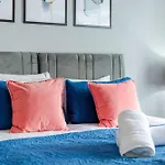 Free Parking 5 Minutes From Centre Holiday home Manchester