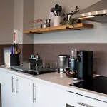 Aparthotel High Street Town House 4*