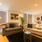 Drillzstays - Ethiad Free Parking Manchester