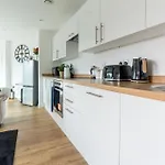 Drillzstays - Ethiad Free Parking Apartamento