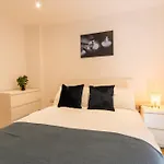 Apartamento Drillzstays - Ethiad Free Parking
