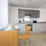 Lägenhet Stunning 2 Bed In Salford Amazing Views *