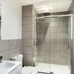 Stayzeni, Alexandra Rise Super 1 Bed Manchester