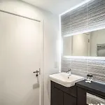 Spacious 2 Bed In Central Daire