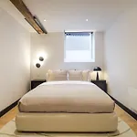 Omnia By The Heim Apartment *