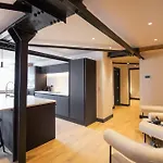 Apartment Omnia By The Heim *