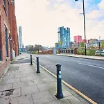 The Garnet Daire Manchester