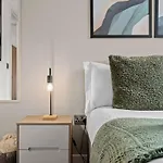 Feriehus One Cambridge By Coqoon *