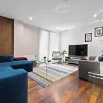 One Cambridge By Coqoon Feriehus *