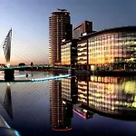 7 Guests House Old Trafford,media City,city Centre, Free Parking *