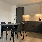 Lejlighed Apt, Free Parking, Business, Couples & Families
