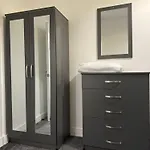 Icon Residencia Apartment Manchester