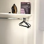2br Duplex In Salford Mcr Sleeps4 Videos In Photos