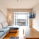 Апартаменты Large 2 Bed 2 Bath Манчестер