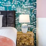 Townhouse 5mins To Centre And Etihad - Free Secure Parking Tatil Evi *