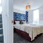 Townhouse 5mins To Centre And Etihad - Free Secure Parking Tatil Evi Manchester