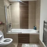 Cozy 5 Min Walk From Arena *