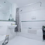 Spacious Deansgate Apartment, Free Park, Sleeps 8 Lejlighed Manchester