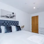Daire Centre - Luxury Two Bedroom