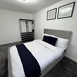 Apartmán Cosy 2 Double Bedroom In Ancoats 7 Minutes From Coop Live, Etihad Stadium & Centre- Free Parking Available