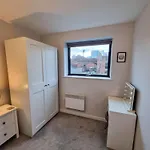 2 Bed Castlefield Flat Canalside Манчестер