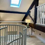 Emerald Escape 3 Bed 3 Bath Manchester