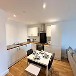 Mediacity One Bedroom Skyline Flat * Manchester