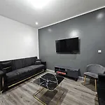 Landcross Co-living - Private Self-cater Hébergement de vacances Manchester