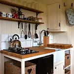 Bredon Hill Shepherds Hut & Hot Tub Дом отдыха Манчестер