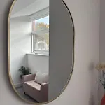 Apt, Free Parking, Business, Couples & Families * Manchester
