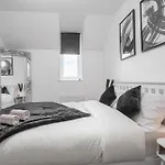 Feriehus Stylish5 Bed By Etihad And Coop Live