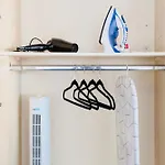 Prázdninový dům Cozy 3-bed Retreat Near Airport Ideal For Families & Groups