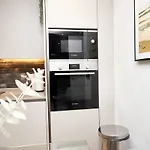 Lejlighed Luxury 2 Bedroom And Bathroom In With Balcony Manchester