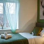 Cosy 4-bed House L Garden L Free Parking L Wifi L Specious L Hosted By The Cosy Corner Nationwide Apartmán Manchester