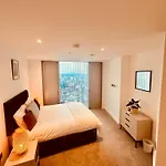 Ahg Luxury Tower Suite - Stunning City Views At Central Manchester