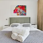 Amazing Skyline Views 3br Duplex With Free Parking