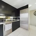 Amazing Skyline Views 3br Duplex With Free Parking * マンチェスター