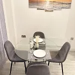 2br Duplex In Salford Mcr Sleeps4 Video In Photos Manchester