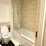 2br Duplex In Salford Mcr Sleeps4 Video In Photos Manchester