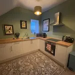 Chorlton Stylish & Convenient *