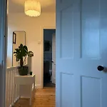 Blackley Rustic Gem A Suburb Hideaway Manchester