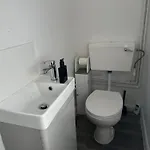 Pool&tennis Table - Up To 40 Percent Off Old Trafford 3 Bed בית נופש